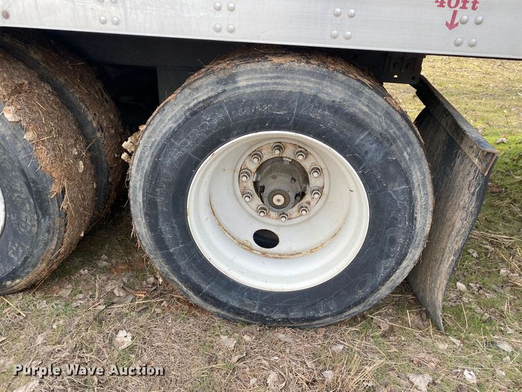 image for item DL6999 2001 Utility VS2DC  dry van trailer