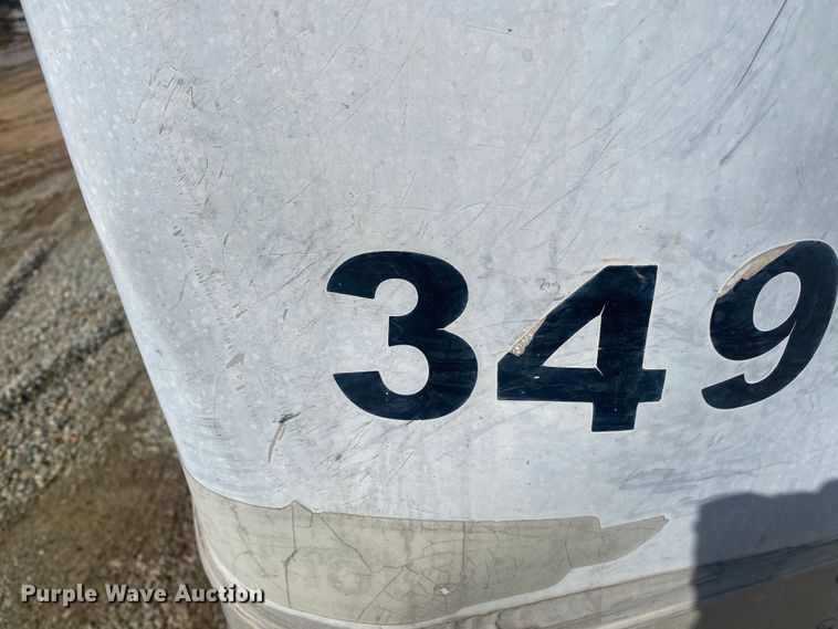 image for item DL7000 2002 Mond Industries  dry van trailer