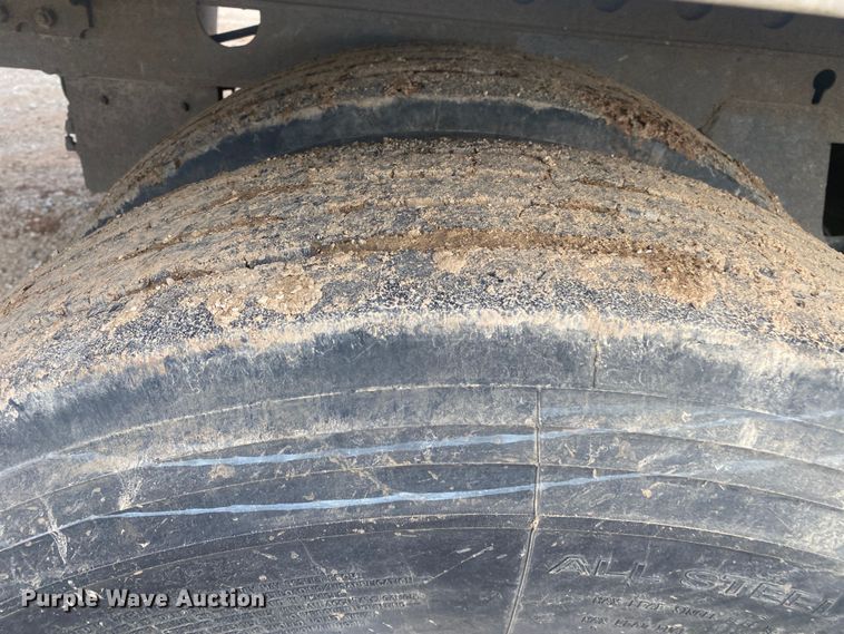 image for item DL7003 2007 Hyundai VI2530152  dry van trailer