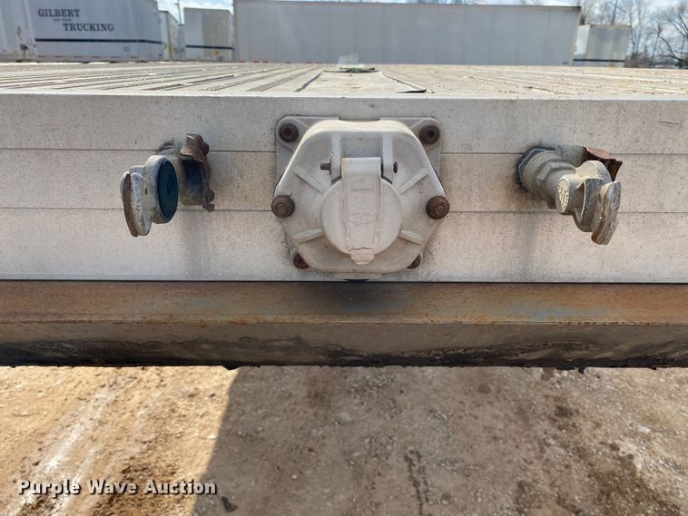 image for item DL7004 2005 Chaparral  flatbed trailer