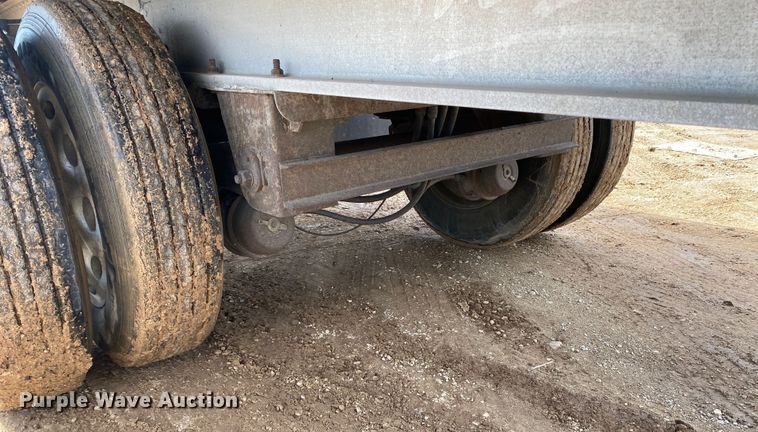 image for item DL7004 2005 Chaparral  flatbed trailer