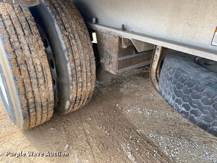 image for item DL7004 2005 Chaparral  flatbed trailer