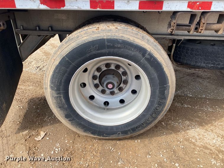 image for item DL7004 2005 Chaparral  flatbed trailer