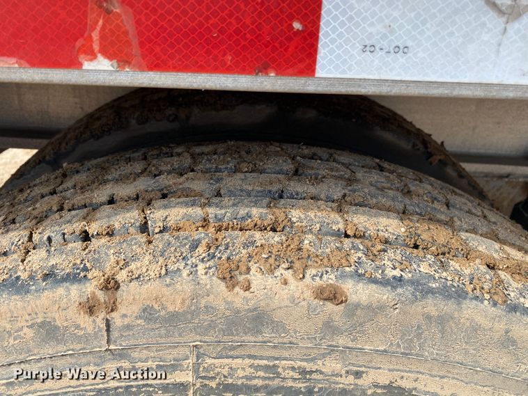 image for item DL7004 2005 Chaparral  flatbed trailer