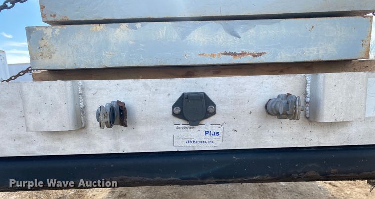 image for item DL7005 2006 Transcraft Eagle II  flatbed trailer