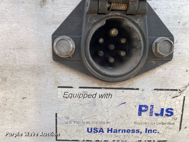 image for item DL7005 2006 Transcraft Eagle II  flatbed trailer