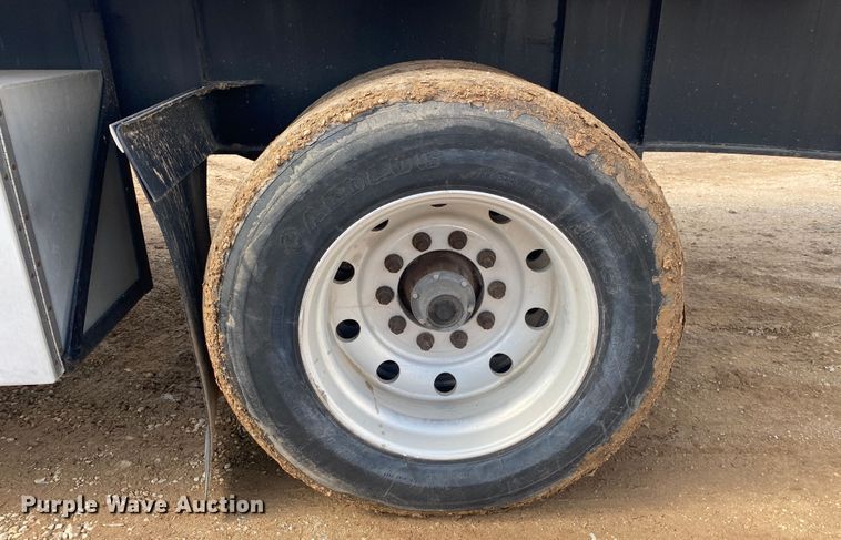 image for item DL7005 2006 Transcraft Eagle II  flatbed trailer