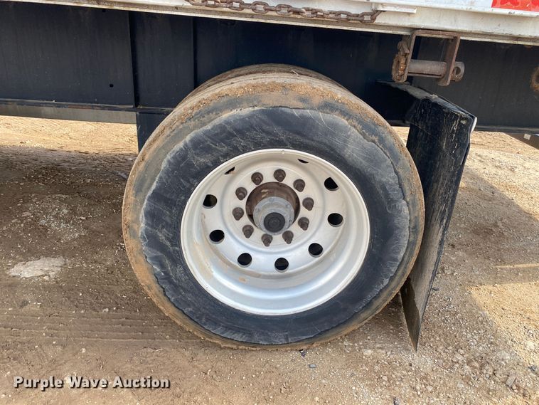 image for item DL7005 2006 Transcraft Eagle II  flatbed trailer