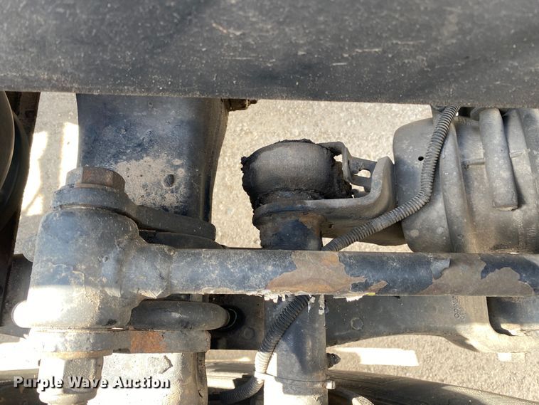 image for item DL7007 2009 Kenworth DS  semi truck