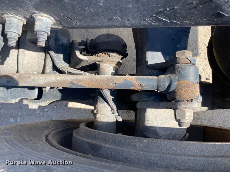 image for item DL7007 2009 Kenworth DS  semi truck