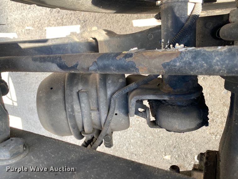 image for item DL7007 2009 Kenworth DS  semi truck