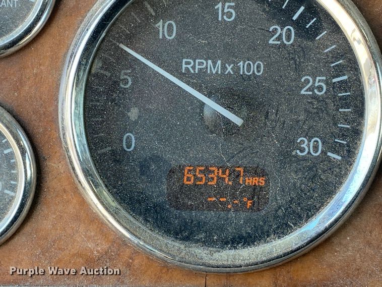 image for item DL7008 2008 Peterbilt 386  semi truck