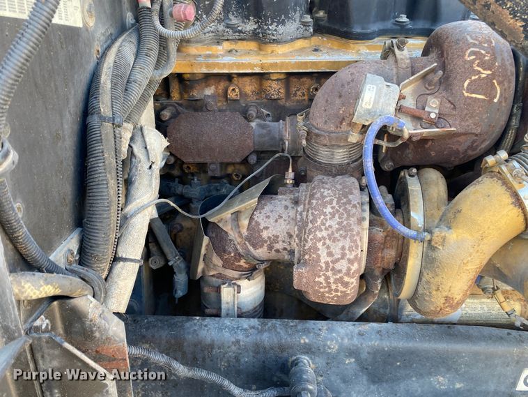 image for item DL7008 2008 Peterbilt 386  semi truck