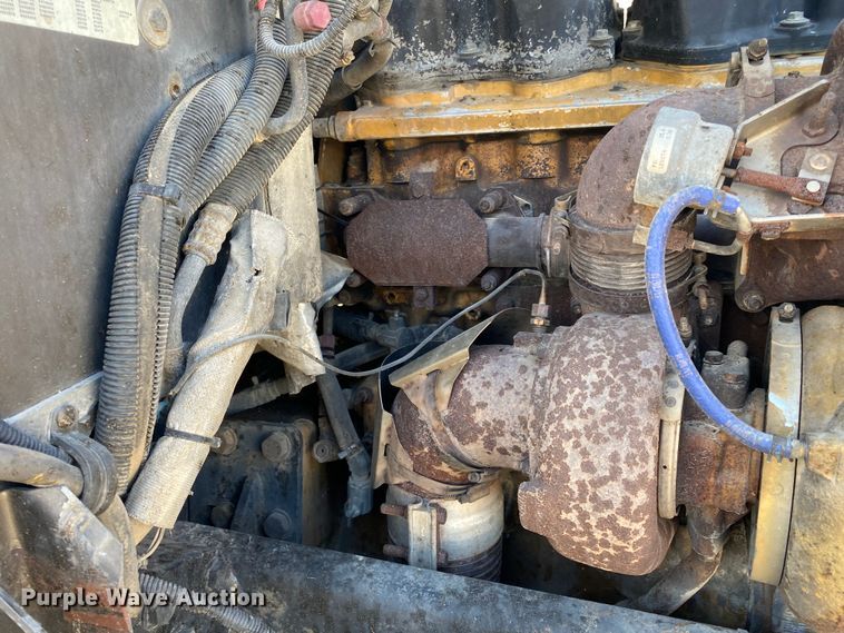 image for item DL7008 2008 Peterbilt 386  semi truck