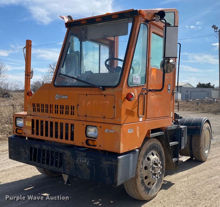 image for item DL7009 1999 Ottawa 30  yard truck