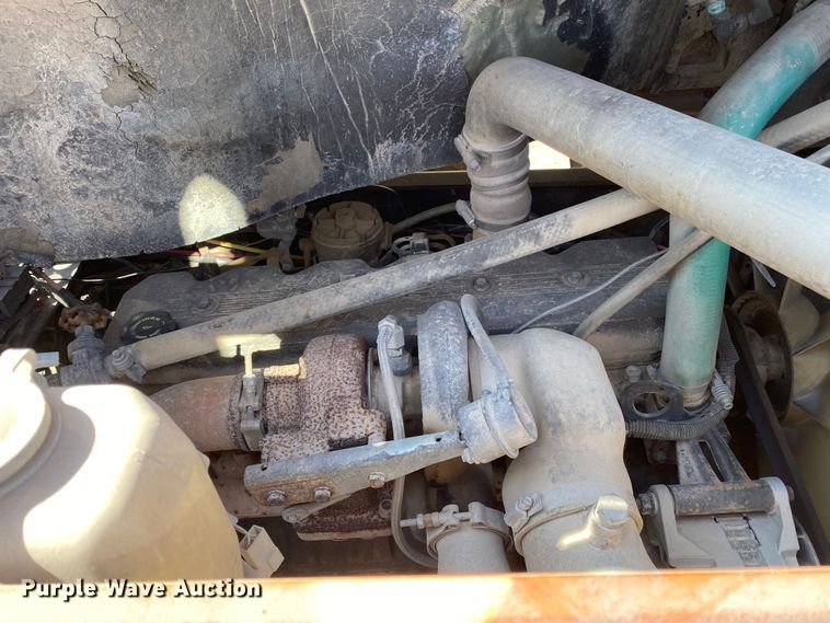 image for item DL7009 1999 Ottawa 30  yard truck