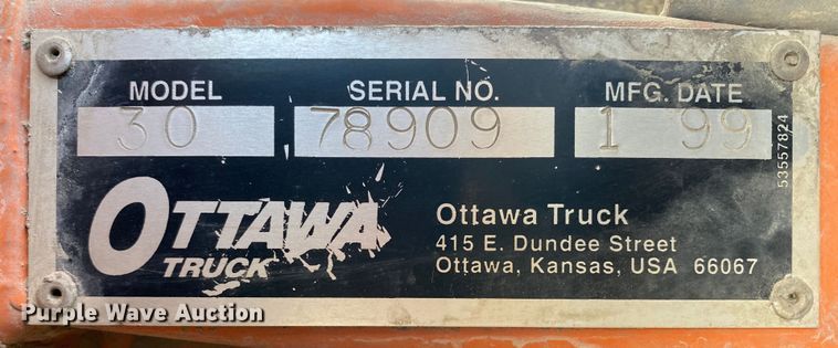 image for item DL7009 1999 Ottawa 30  yard truck