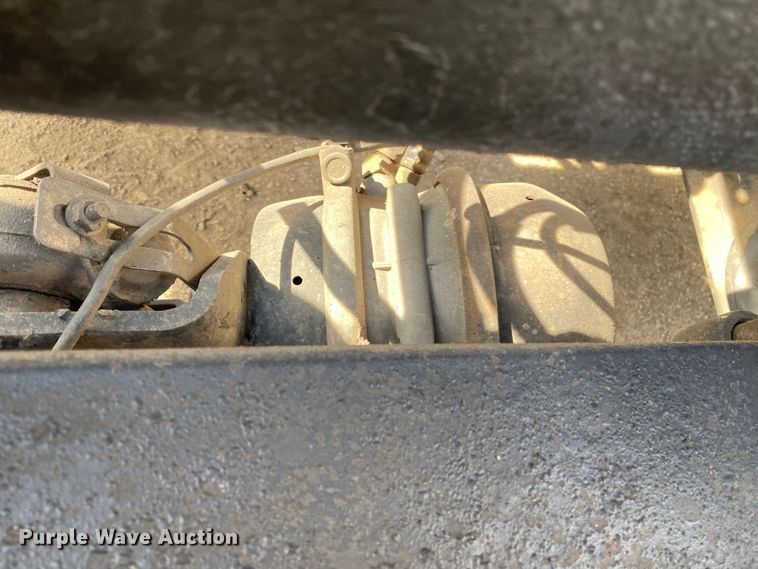 image for item DL7011 2001 Peterbilt 379  semi truck