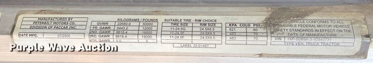 image for item DL7011 2001 Peterbilt 379  semi truck