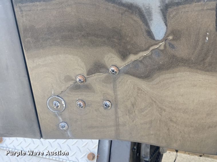 image for item DL7012 2007 Kenworth T600  semi truck