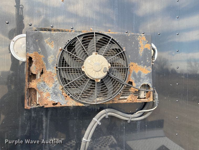 image for item DL7012 2007 Kenworth T600  semi truck