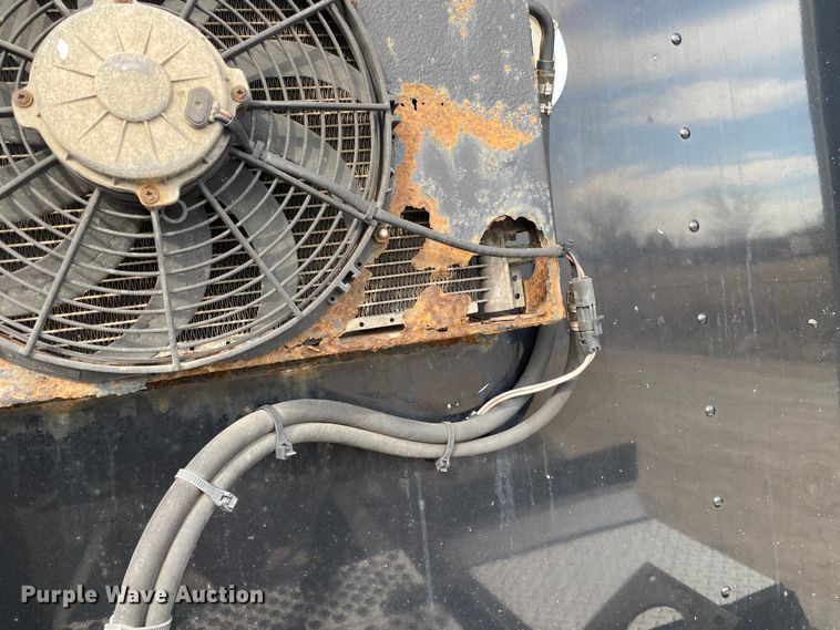 image for item DL7012 2007 Kenworth T600  semi truck