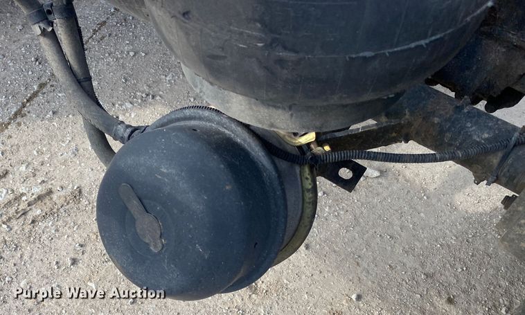 image for item DL7012 2007 Kenworth T600  semi truck