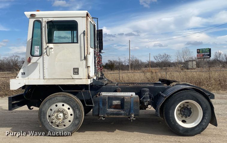 image for item DL7013 Capacity TJ5000  yard truck