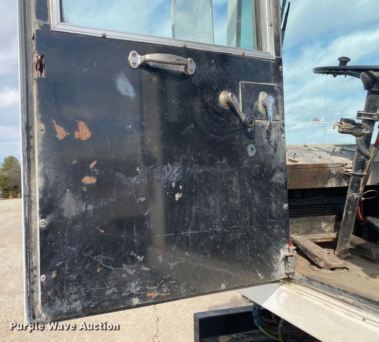 image for item DL7013 Capacity TJ5000  yard truck