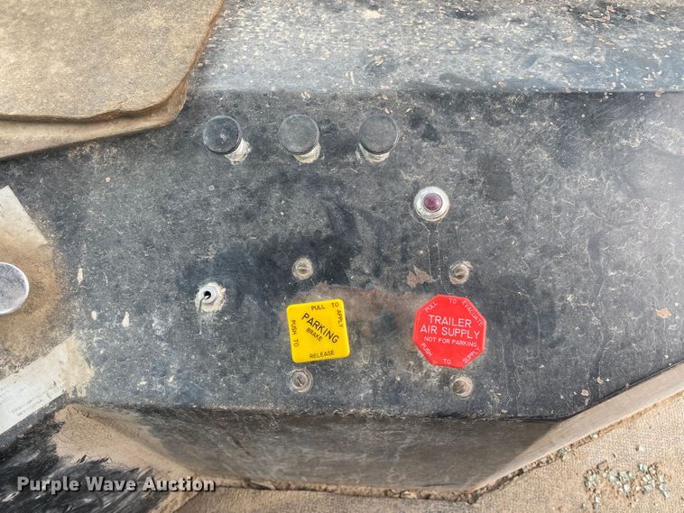 image for item DL7013 Capacity TJ5000  yard truck