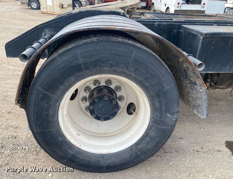 image for item DL7013 Capacity TJ5000  yard truck