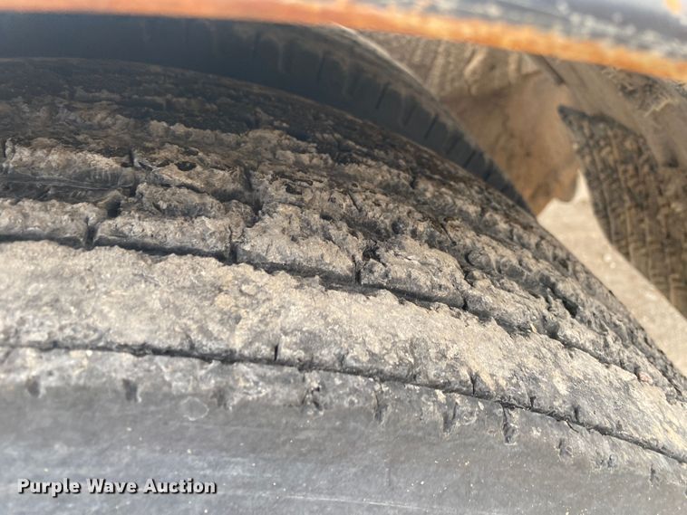 image for item DL7013 Capacity TJ5000  yard truck