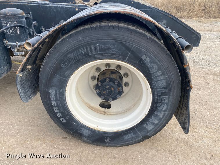 image for item DL7013 Capacity TJ5000  yard truck