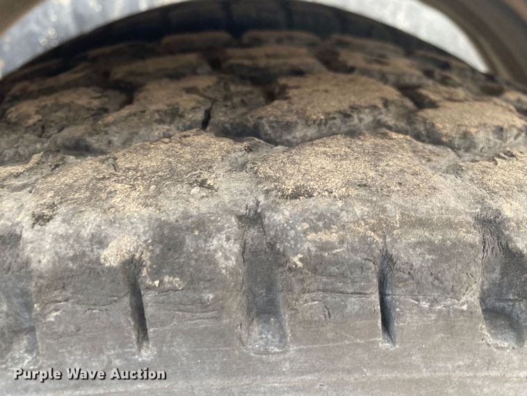 image for item DL7013 Capacity TJ5000  yard truck