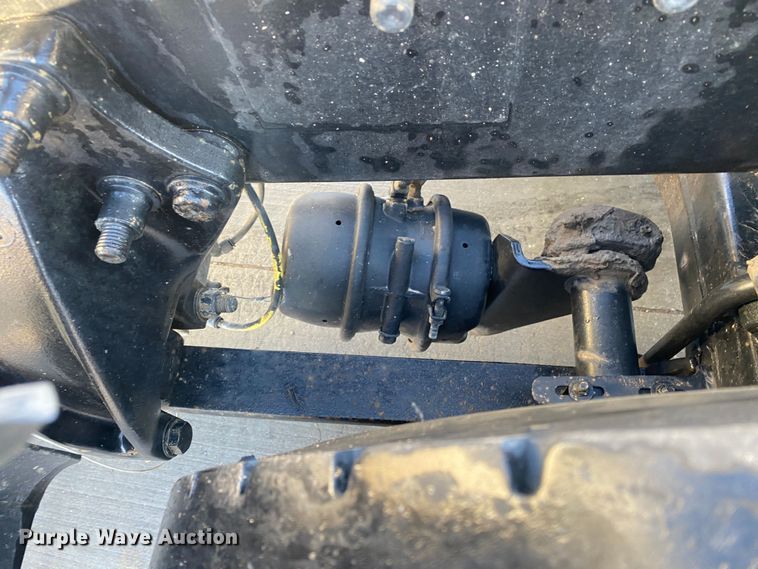 image for item DL7020 2012 Freightliner Cascadia  semi truck