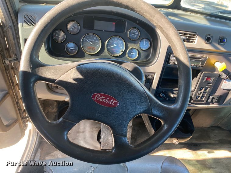 image for item DL7021 2014 Peterbilt 330  truck cab and chassis