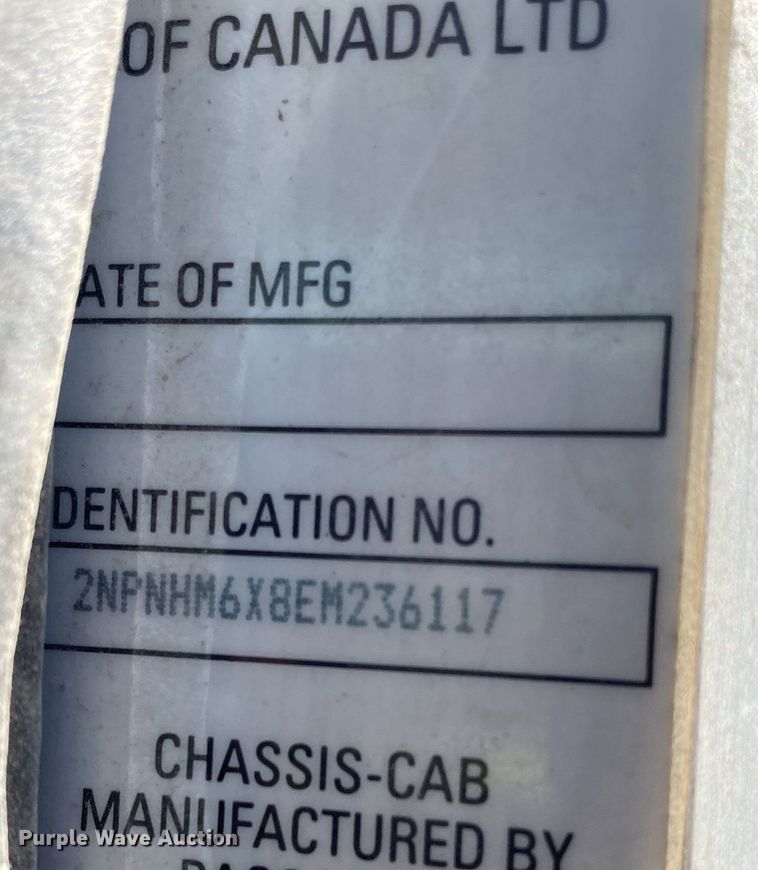 image for item DL7021 2014 Peterbilt 330  truck cab and chassis