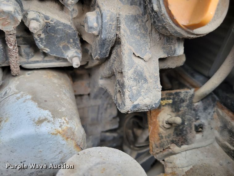 image for item DM8224 2005 Freightliner Columbia  semi truck