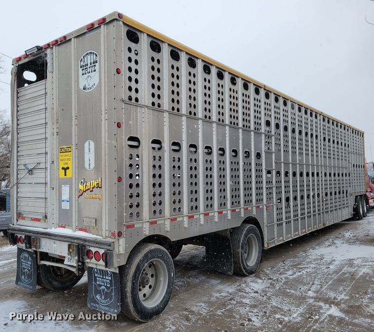 image for item DM8225 2011 Merritt  livestock trailer