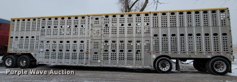 image for item DM8225 2011 Merritt  livestock trailer