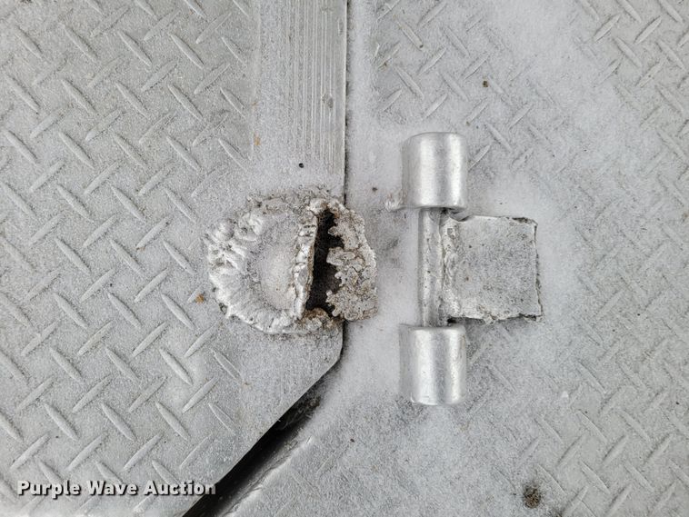 image for item DM8225 2011 Merritt  livestock trailer