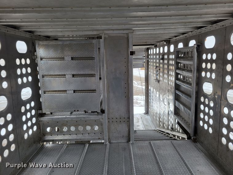 image for item DM8225 2011 Merritt  livestock trailer