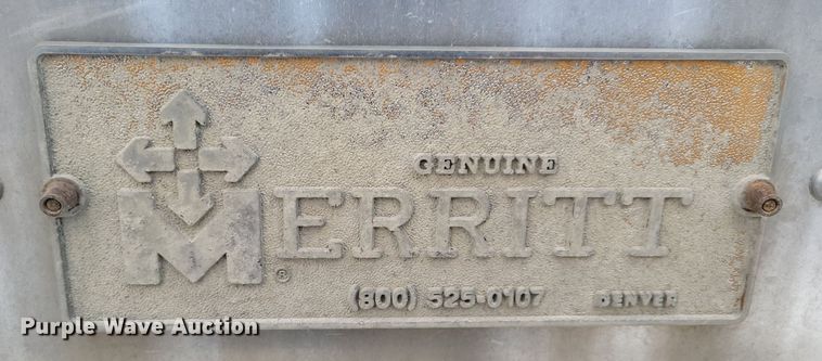 image for item DM8225 2011 Merritt  livestock trailer