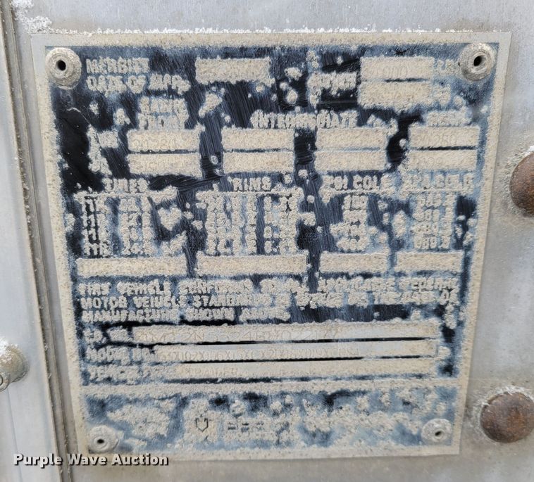 image for item DM8225 2011 Merritt  livestock trailer