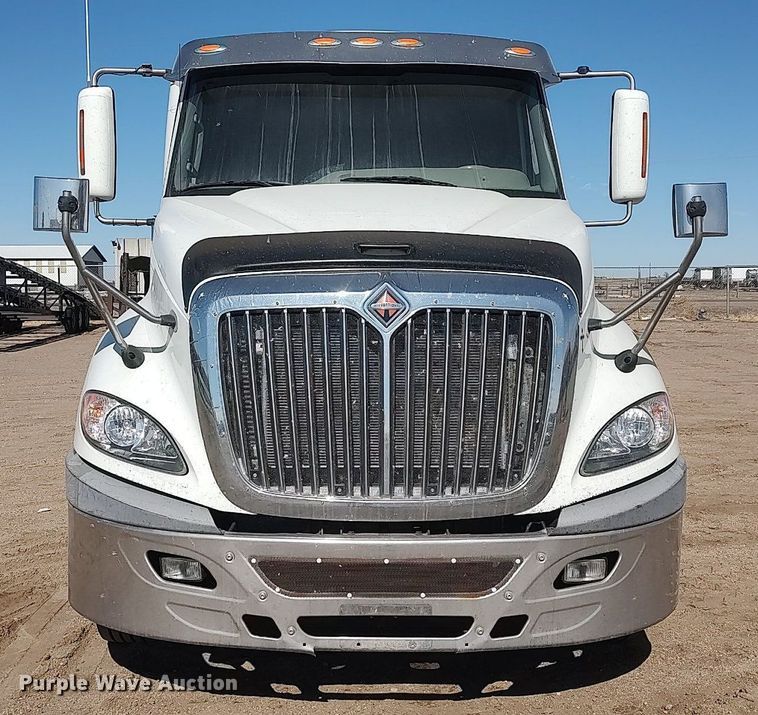 image for item DO3767 2012 International ProStar Plus  semi truck