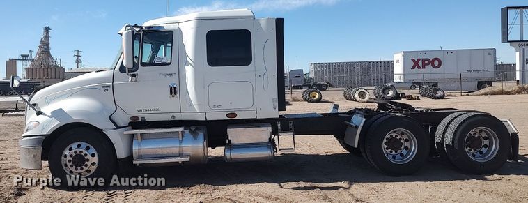 image for item DO3767 2012 International ProStar Plus  semi truck