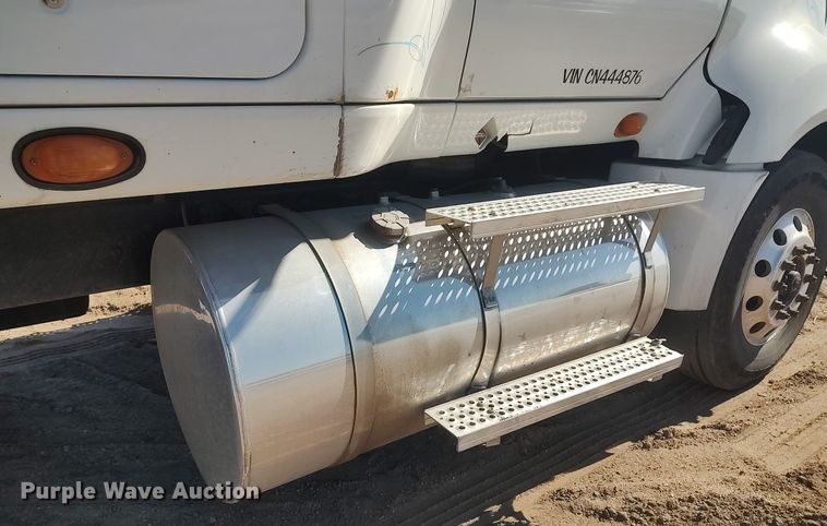 image for item DO3767 2012 International ProStar Plus  semi truck