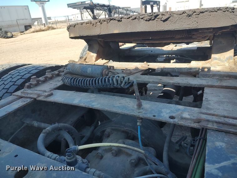 image for item DO3767 2012 International ProStar Plus  semi truck