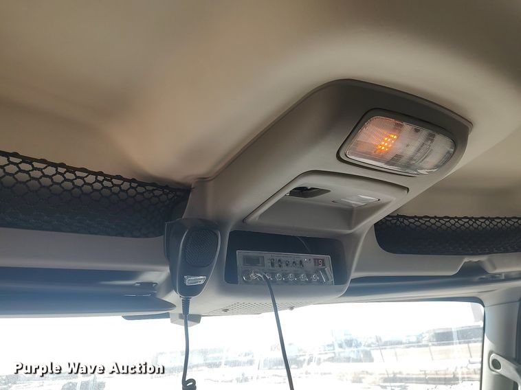 image for item DO3767 2012 International ProStar Plus  semi truck