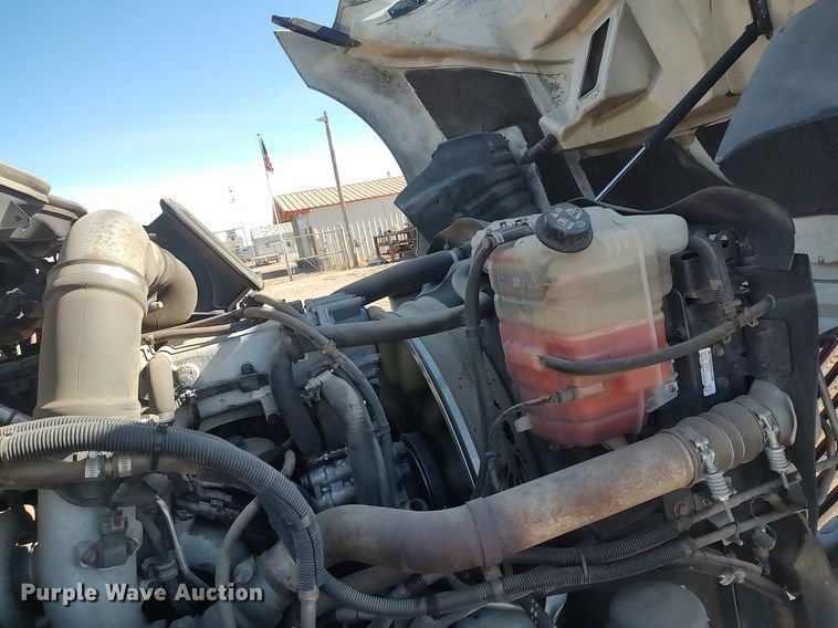 image for item DO3767 2012 International ProStar Plus  semi truck